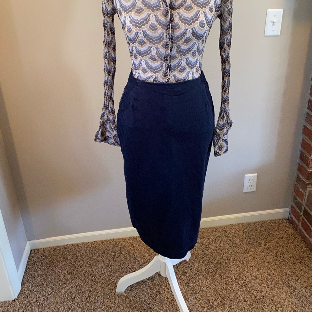 Deep Navy Blue High-Waisted Pencil Skirt